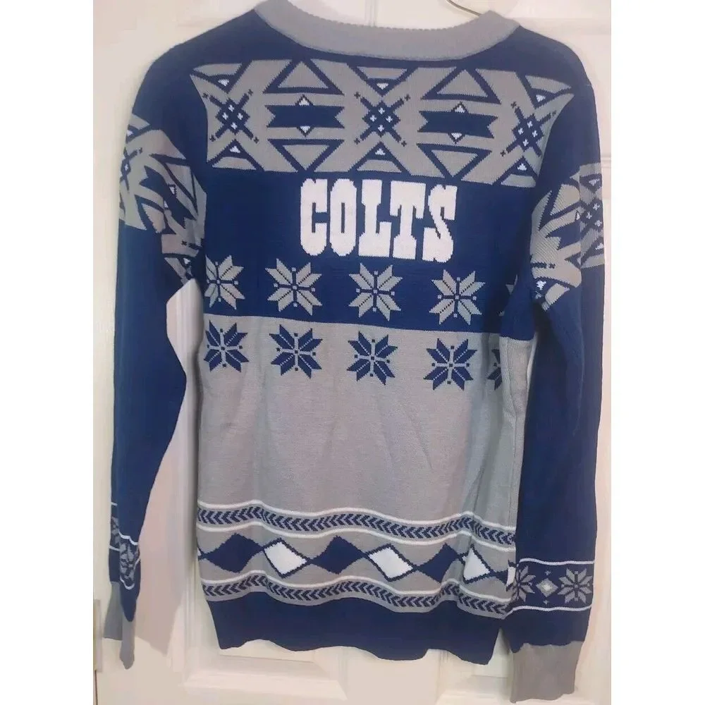 Team Apparel color during sweater
