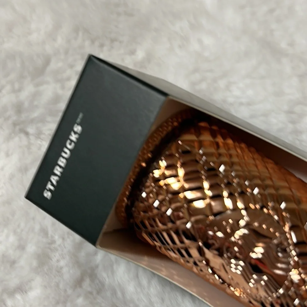 Starbucks rose gold