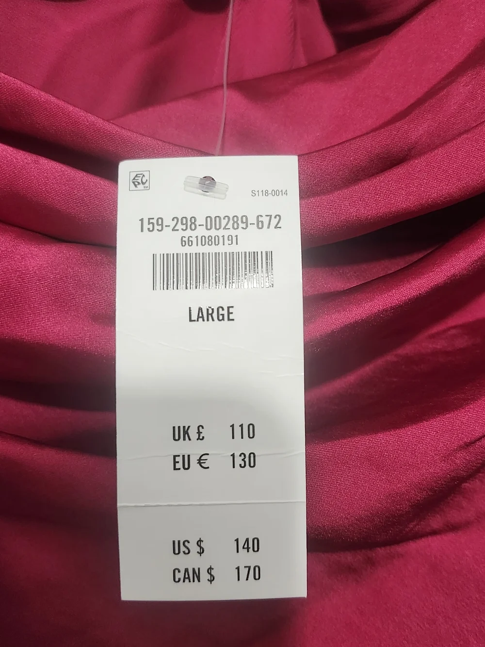 Abercrombie & Fitch sleek magenta
