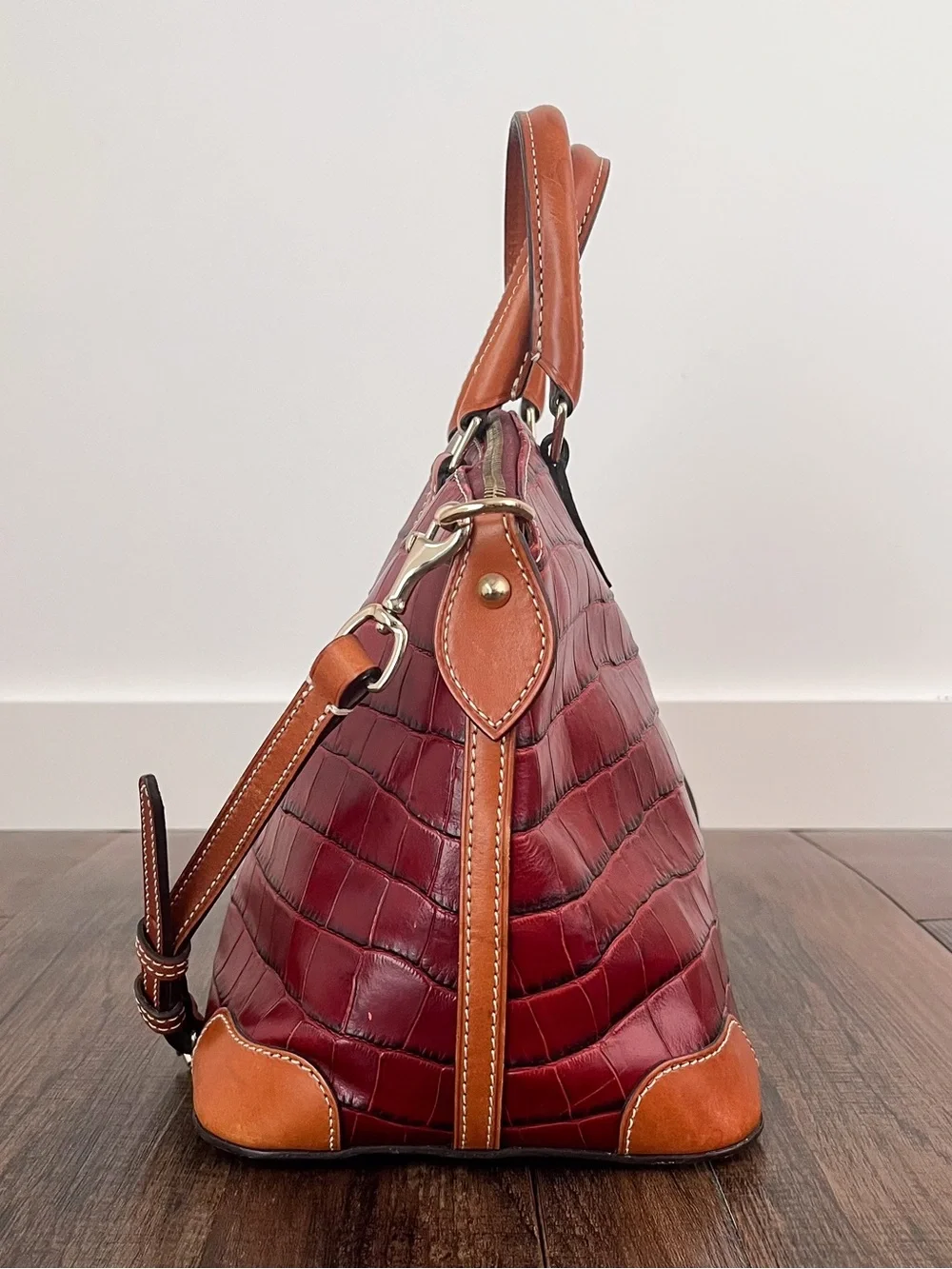 Dooney & Bourke very good