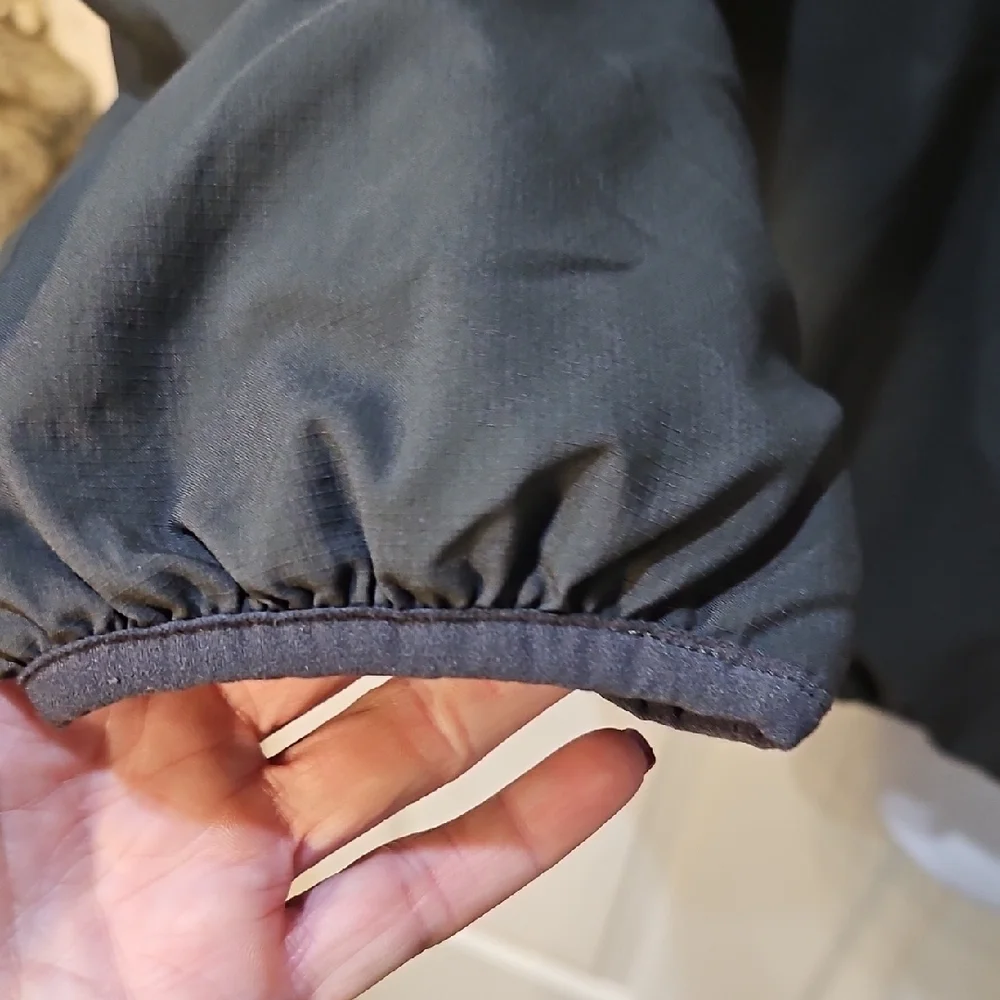 Patagonia size small