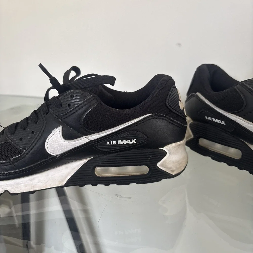 Nike wmns air