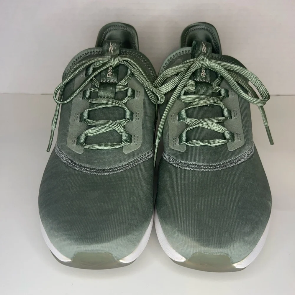 REEBOK DAILY FIT DMX LOW SLIP-ON TRAINERS‎ SNEAKERS WOMEN SHOES GREEN SIZE 8