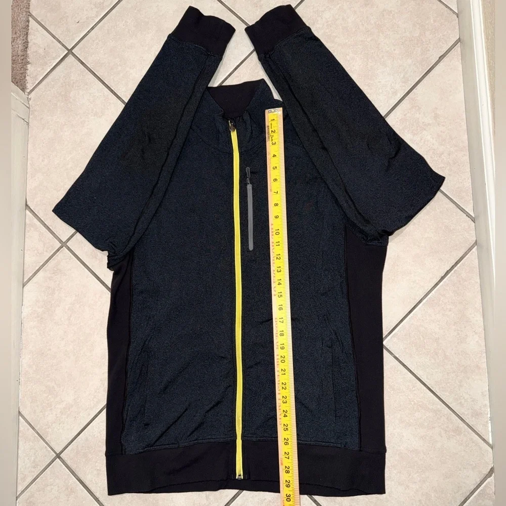 lululemon athletica stylish comfortable