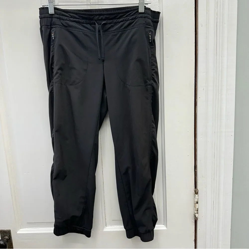Athleta black jogger