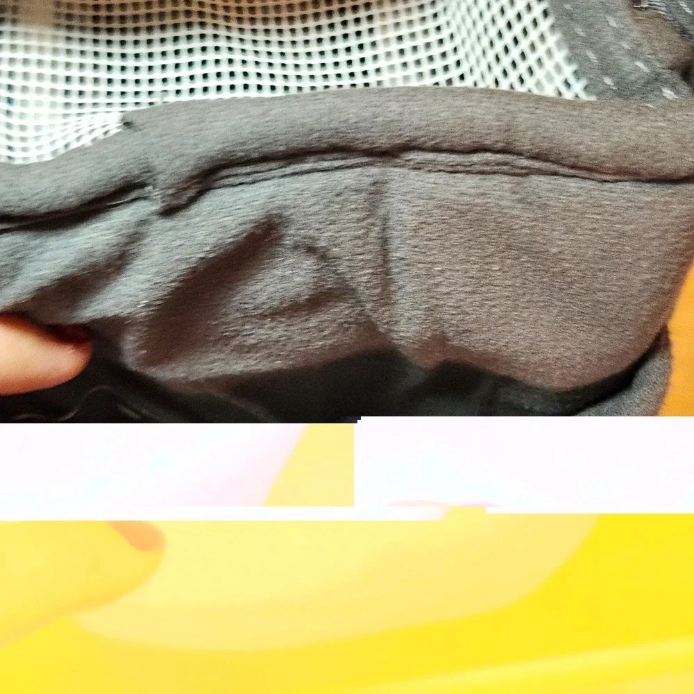 The Unbranded Brand pet carrier