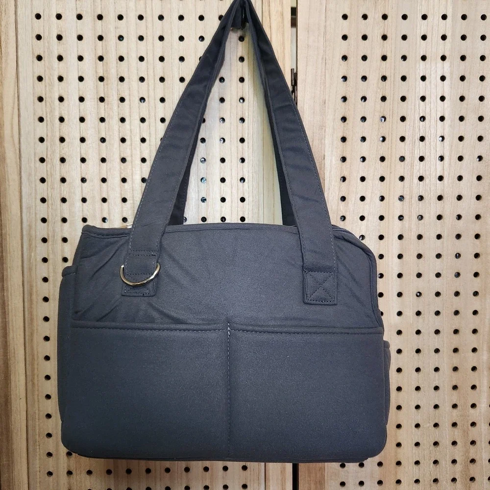 The Unbranded Brand pet carrier