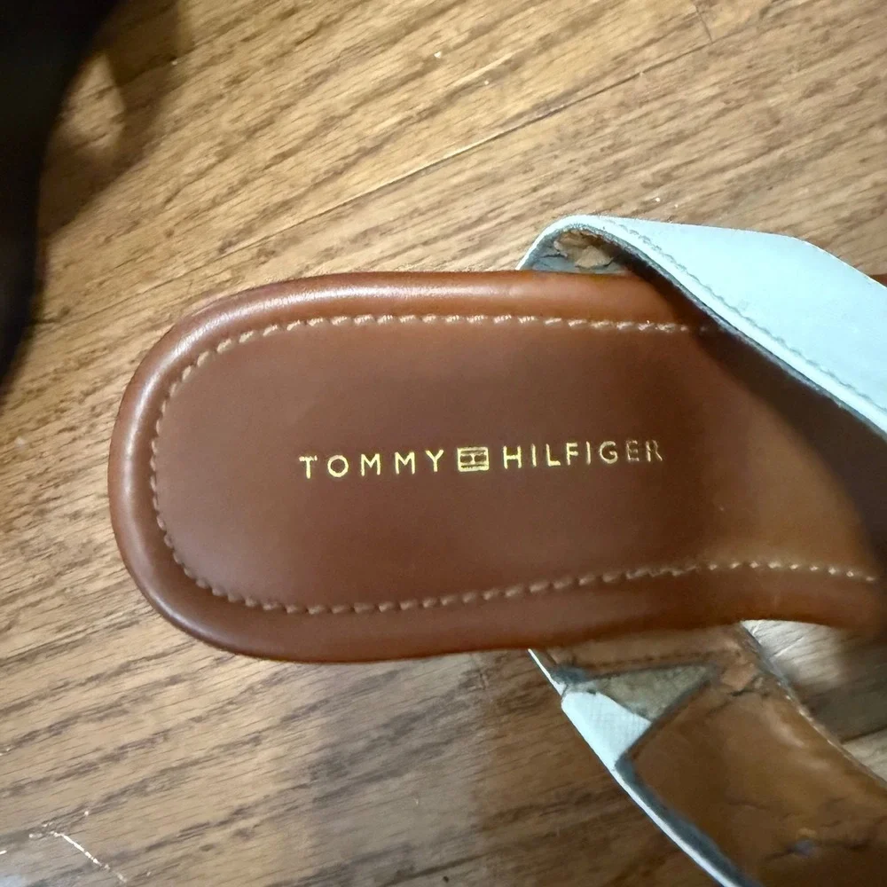 Tommy Hilfiger offers these classic