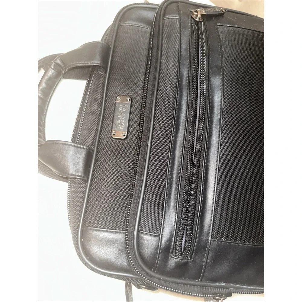 Kenneth Cole kenneth cole