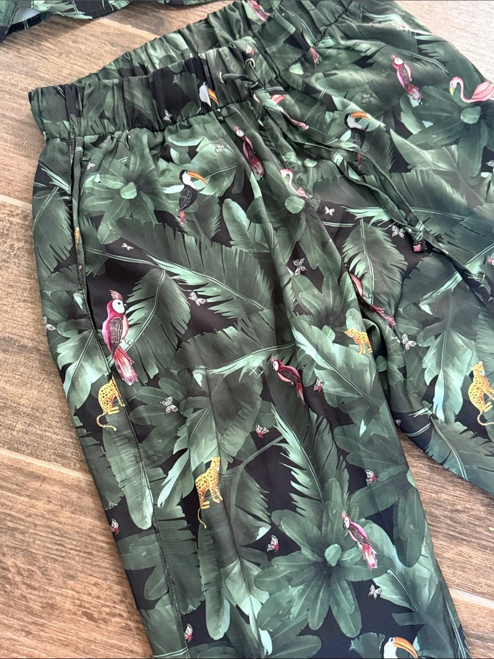 Anthropologie Women’s Tropical Green Palm-Print Pajama Set