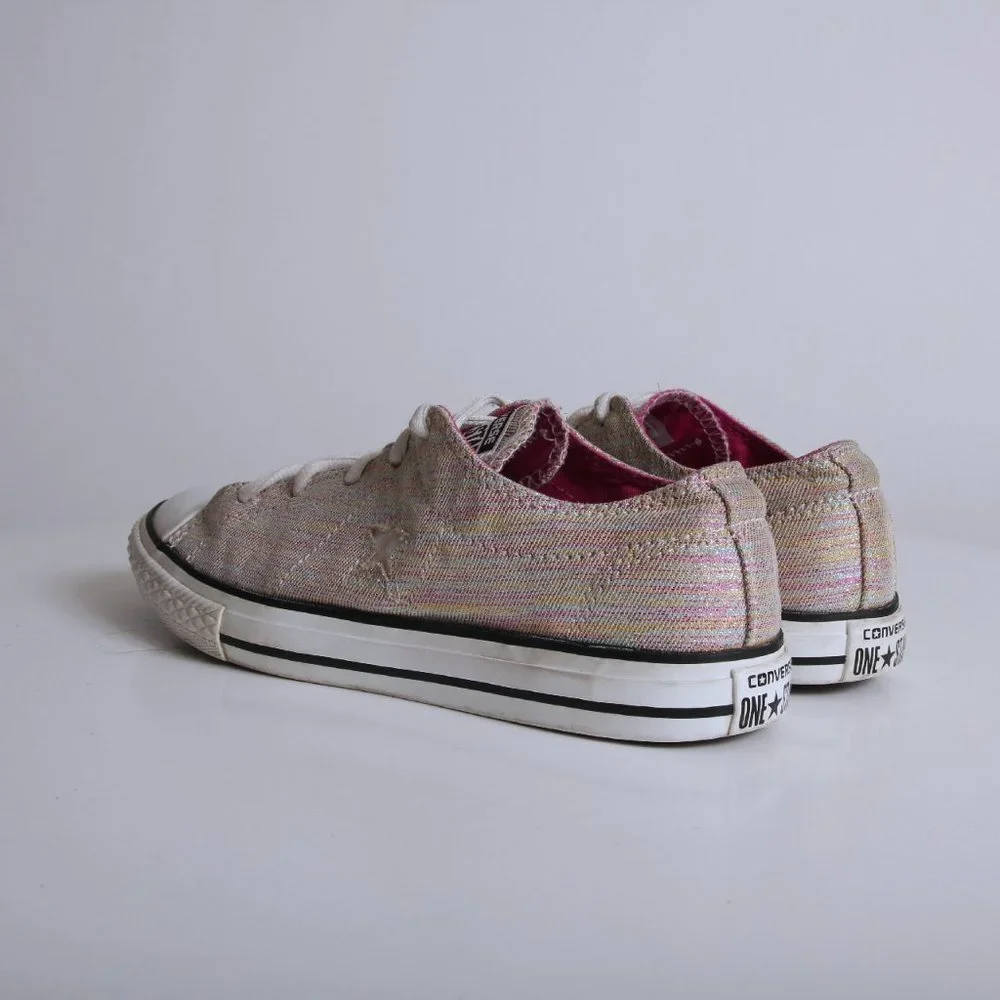 Converse junior’s size