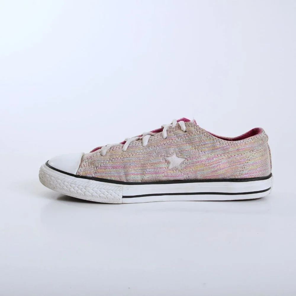 Converse junior’s size