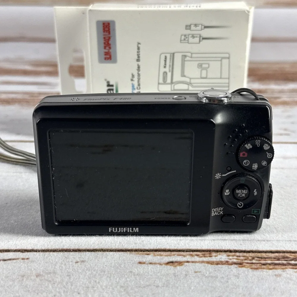 Fujifilm ships multiple