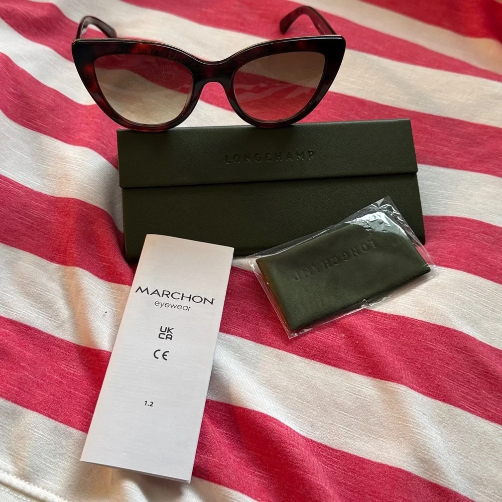 Longchamp cat eye