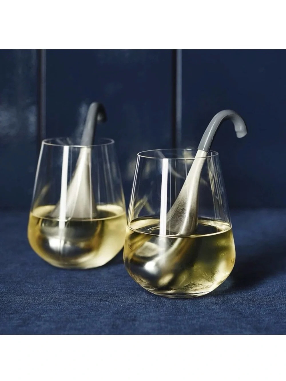 New Williams Sonoma Signature Wine-Chilling Wands Coolers Chillers / Cryo Sticks