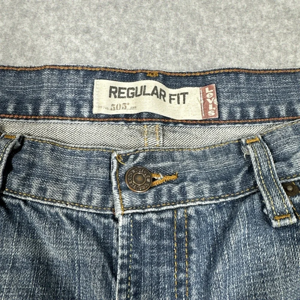 Levis see mention whiskered