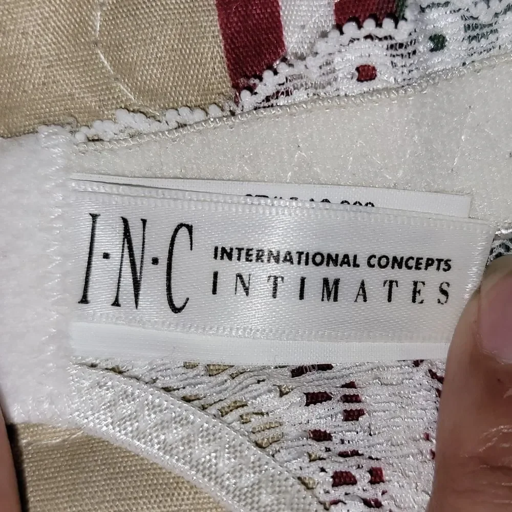 INC International Concepts beautiful lace