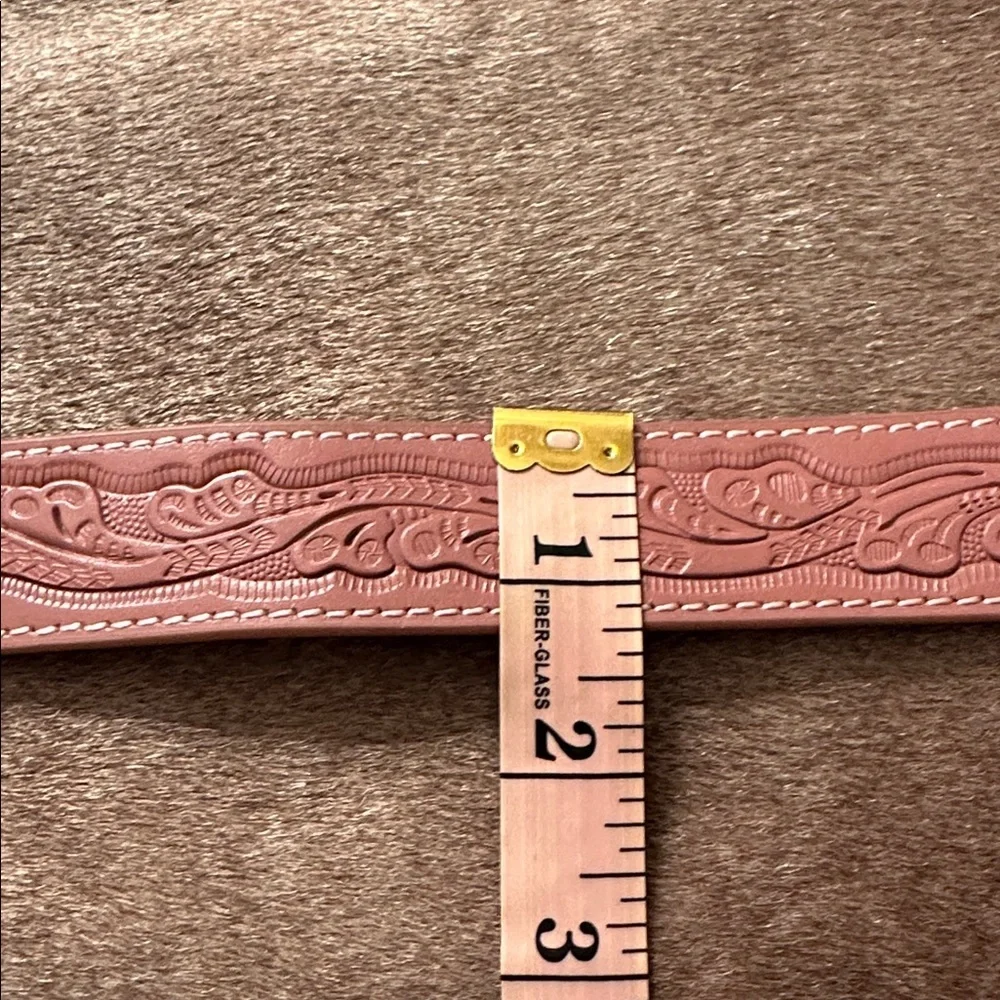 Nocona girl’s leather belt with buckle