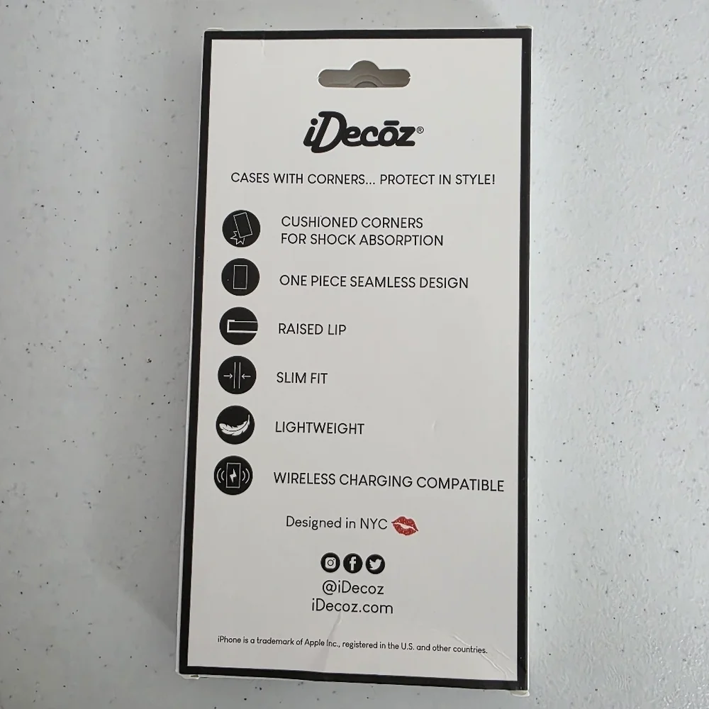 Decoz nwt iphone