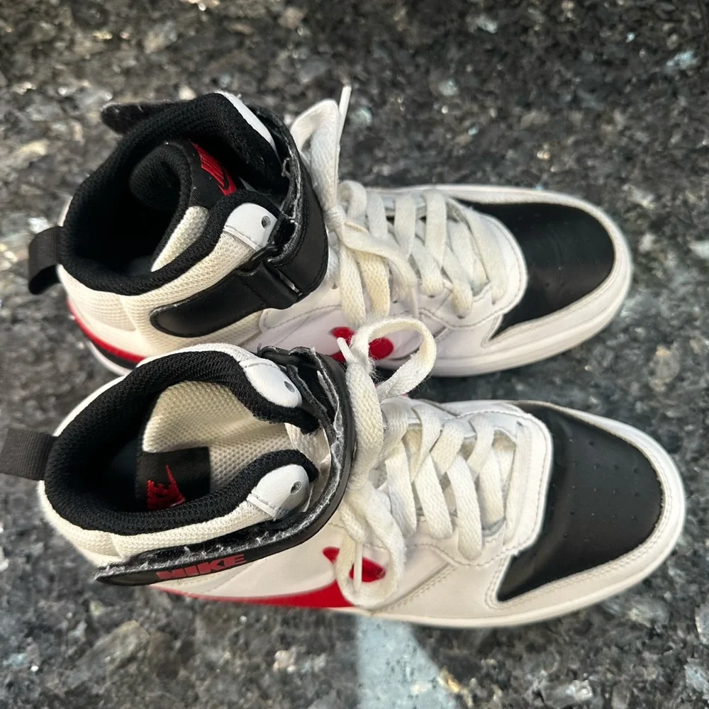 Nike Court Borough Mid 2 GS 'White Black University Red Size Big Lid Size 5
