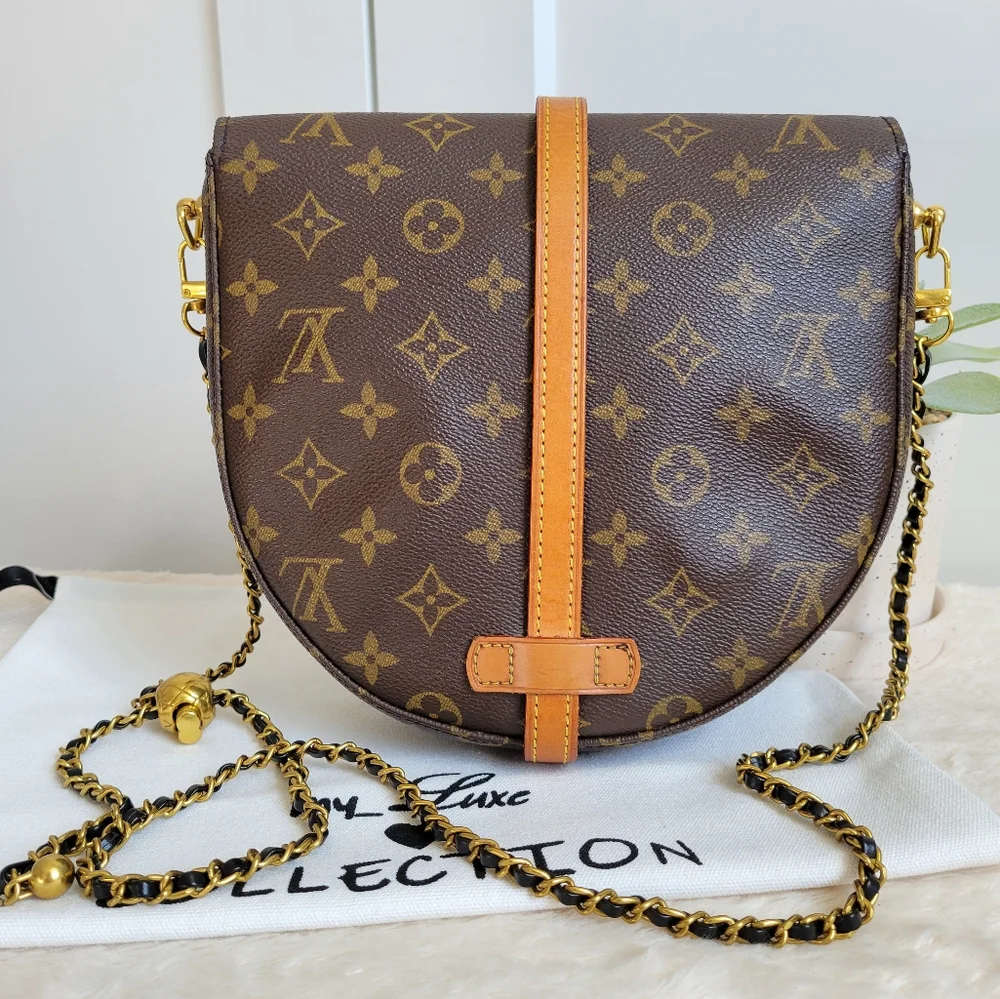Louis Vuitton chain strap note
