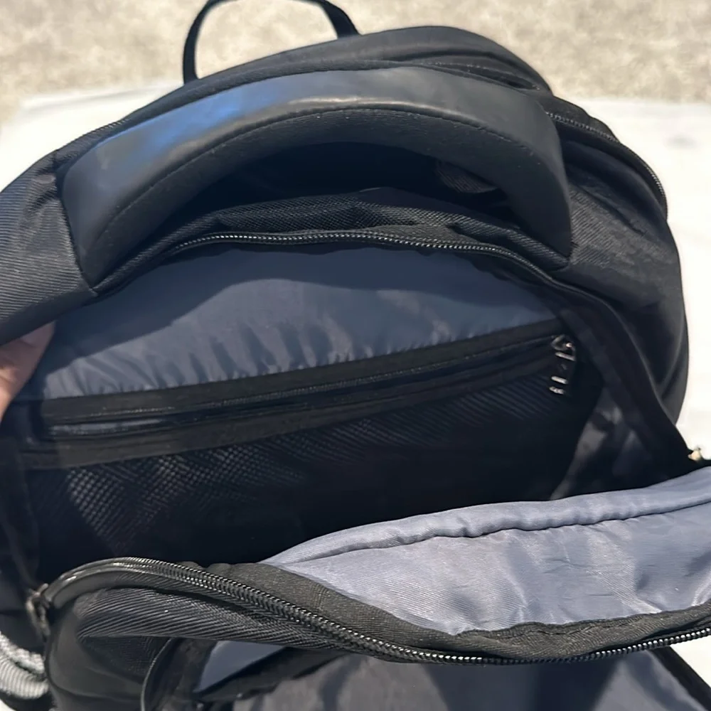 Samsonite this backpack