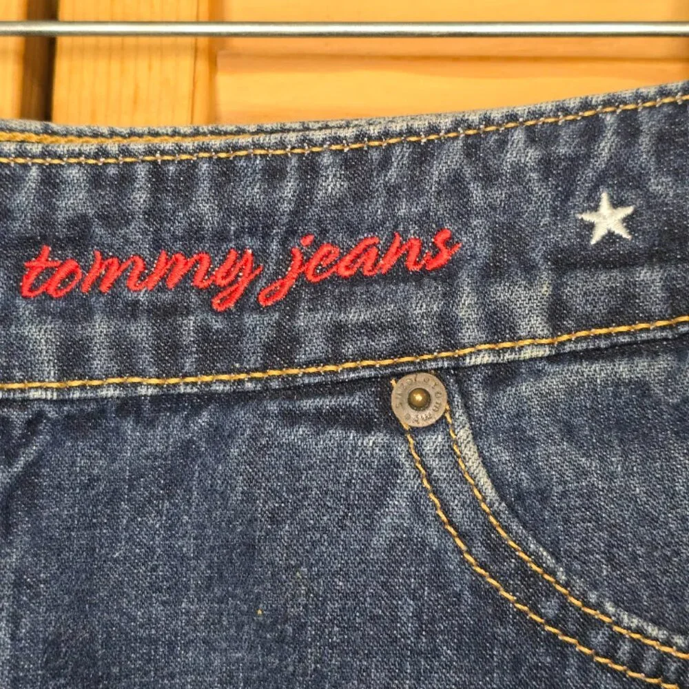 Tommy Hilfiger straight out