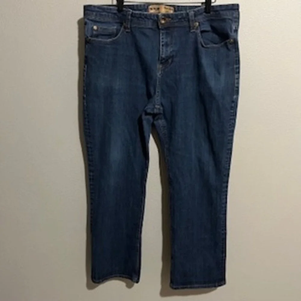 Seven7 straight fit