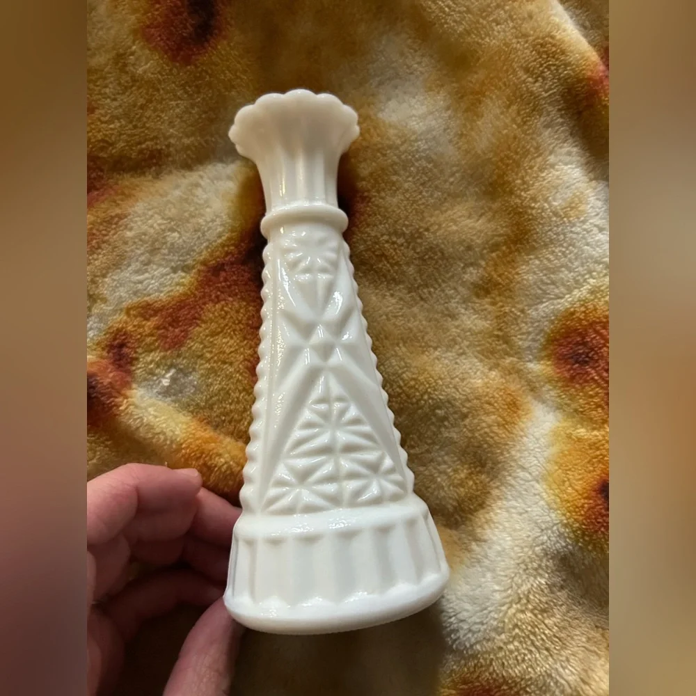 N/A elegant white