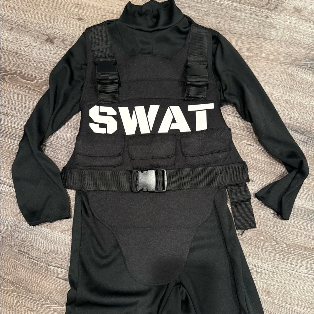 Target swat black