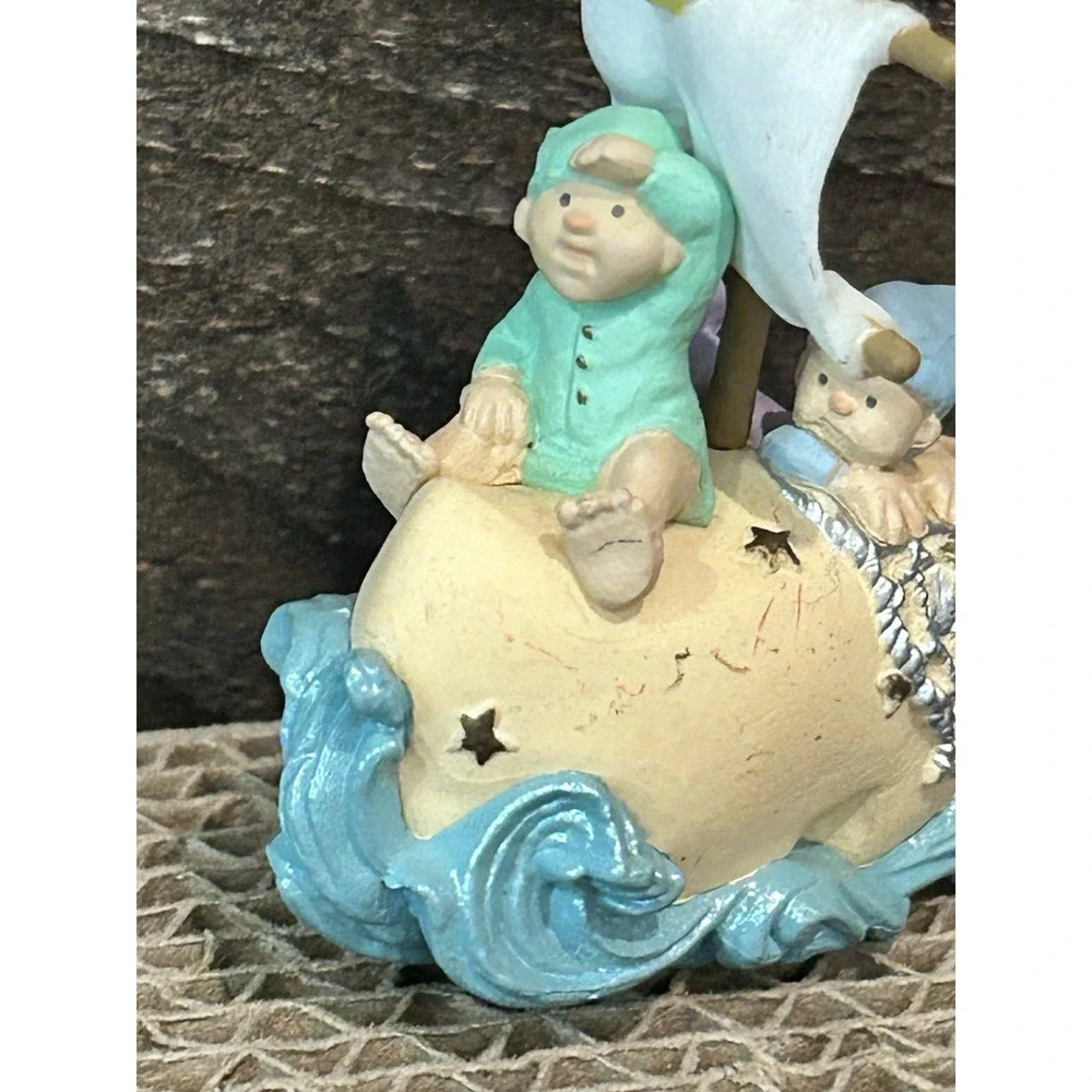 Wynken Blynken And Nod 1986 One Night They Sailed In Wood Shoe Hallmark Ornament