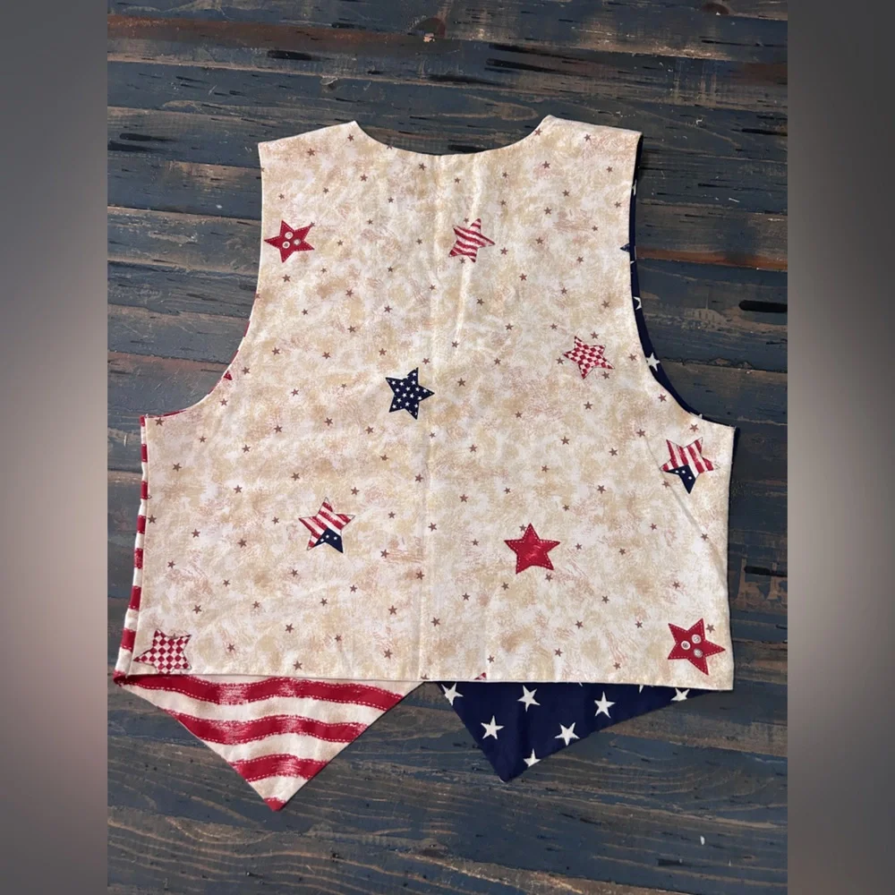 Patriotic American Flag Stars and Stripes Vest Red White Blue Medium / Large