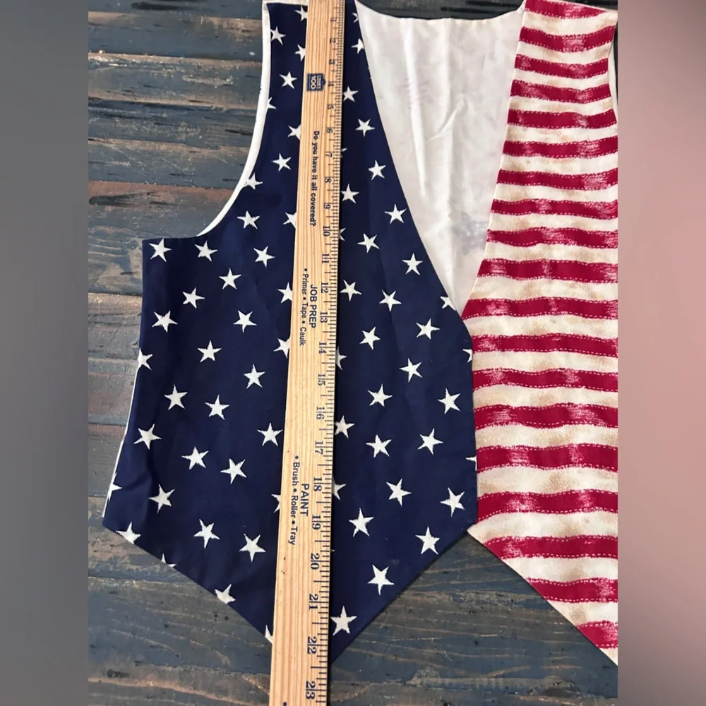 Patriotic American Flag Stars and Stripes Vest Red White Blue Medium / Large