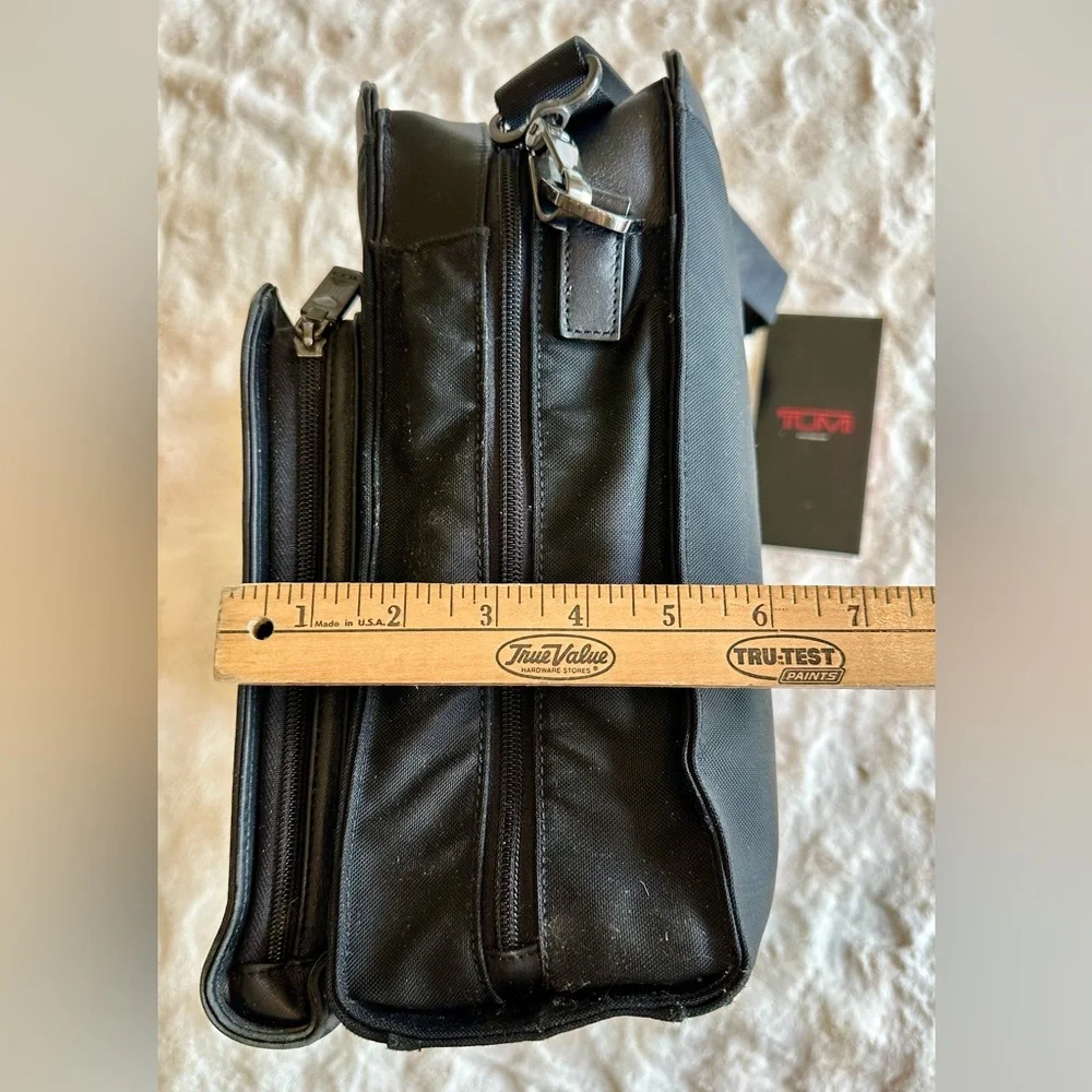 Tumi leather laptop