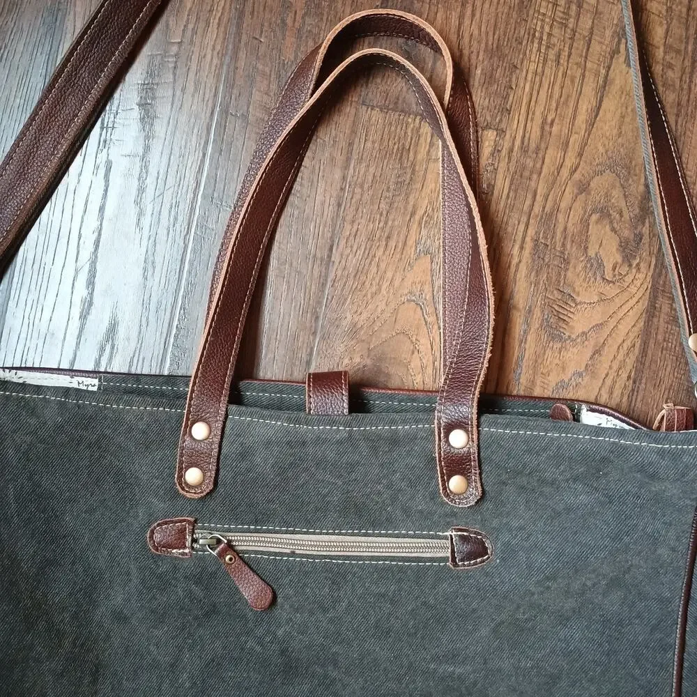 Myra Bag myra messenger