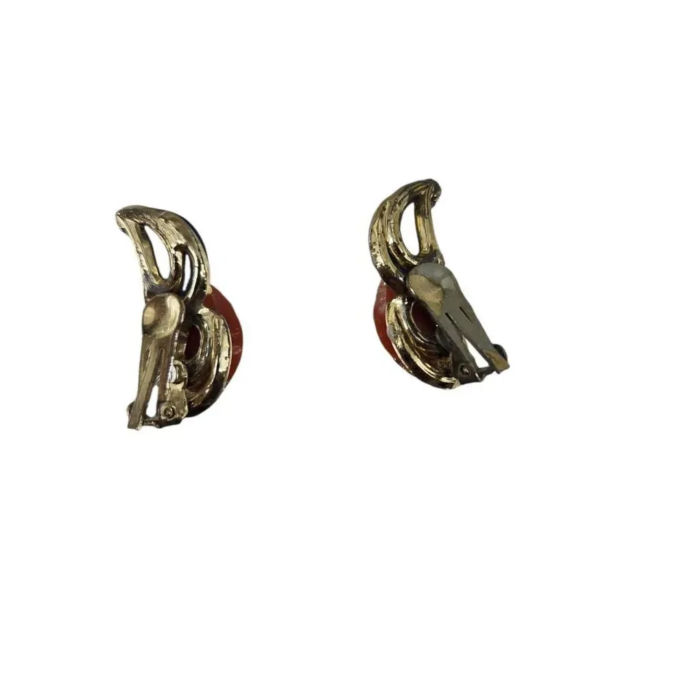 Vintage sculptural pair