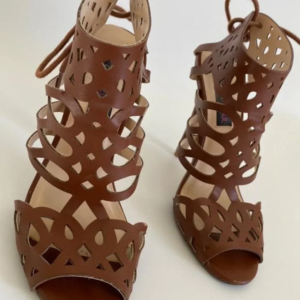 HeartSoul gorgeous heels