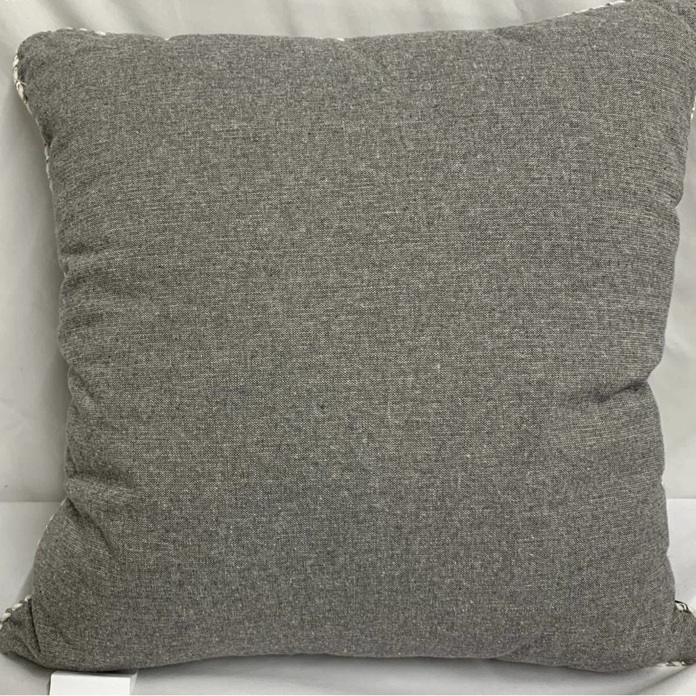 En Vogue International nwot velvet