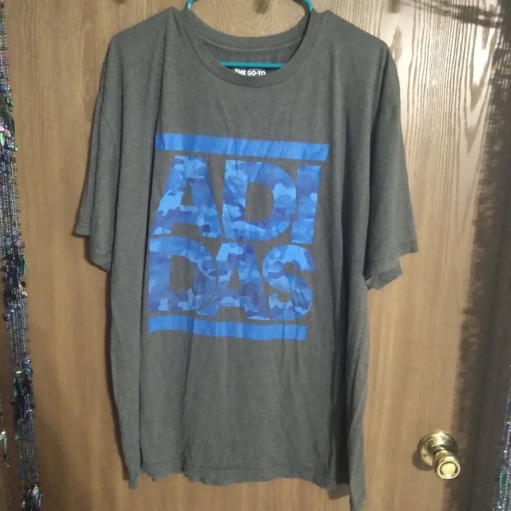 Mens gray adidas T shirt