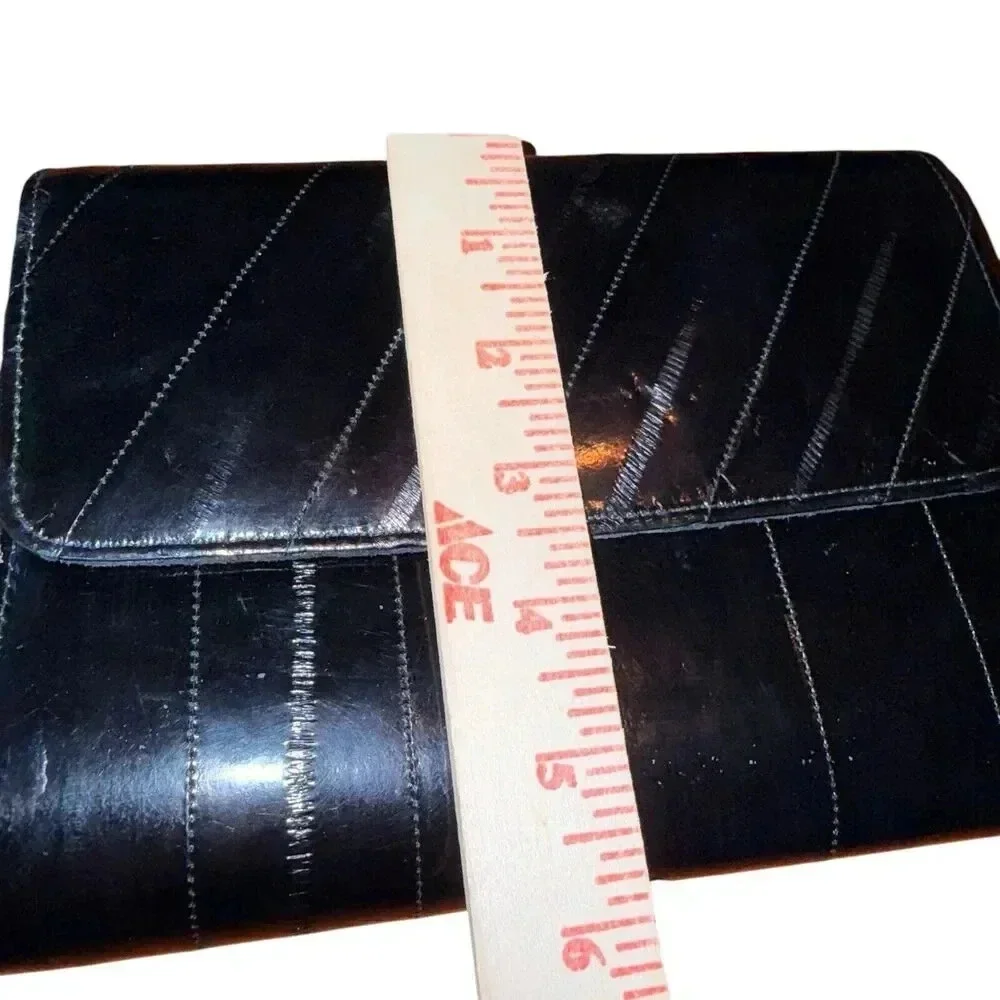 Unbranded this purse