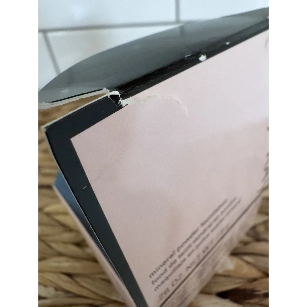 Mary Kay Mineral Powder Foundation - Bronze 3- .28 oz Discontinued New‎ Sealed