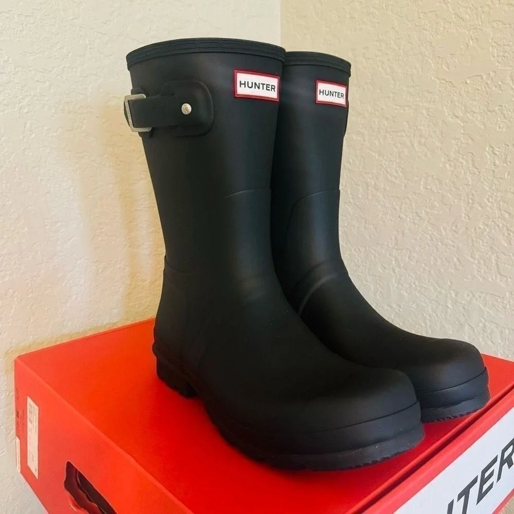 HUNTER Original Short Waterproof Rain Boot, Rubber Black,‎ Size 11, NWT