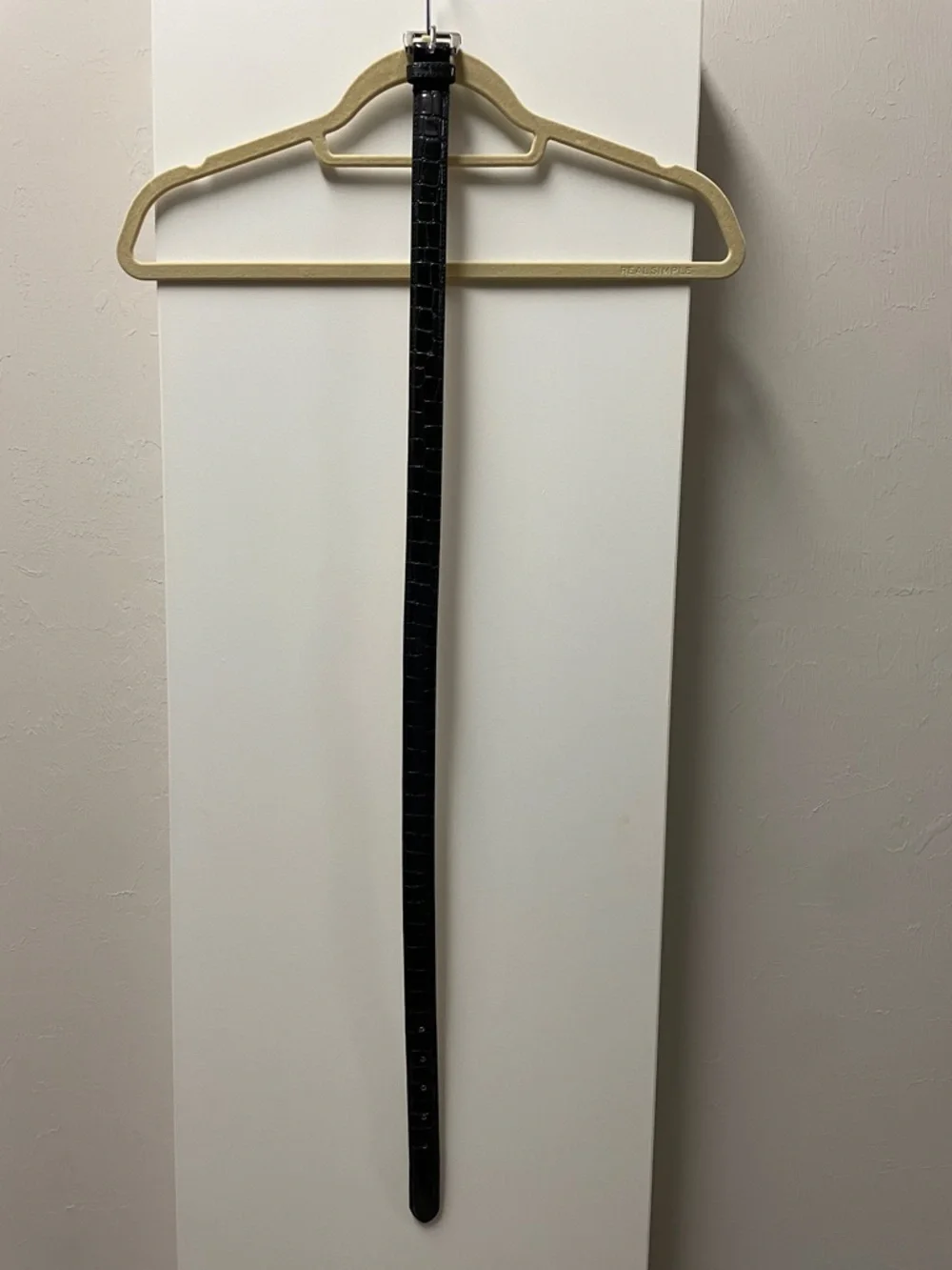 Perry Ellis Black Faux-Croc Belt Hanger