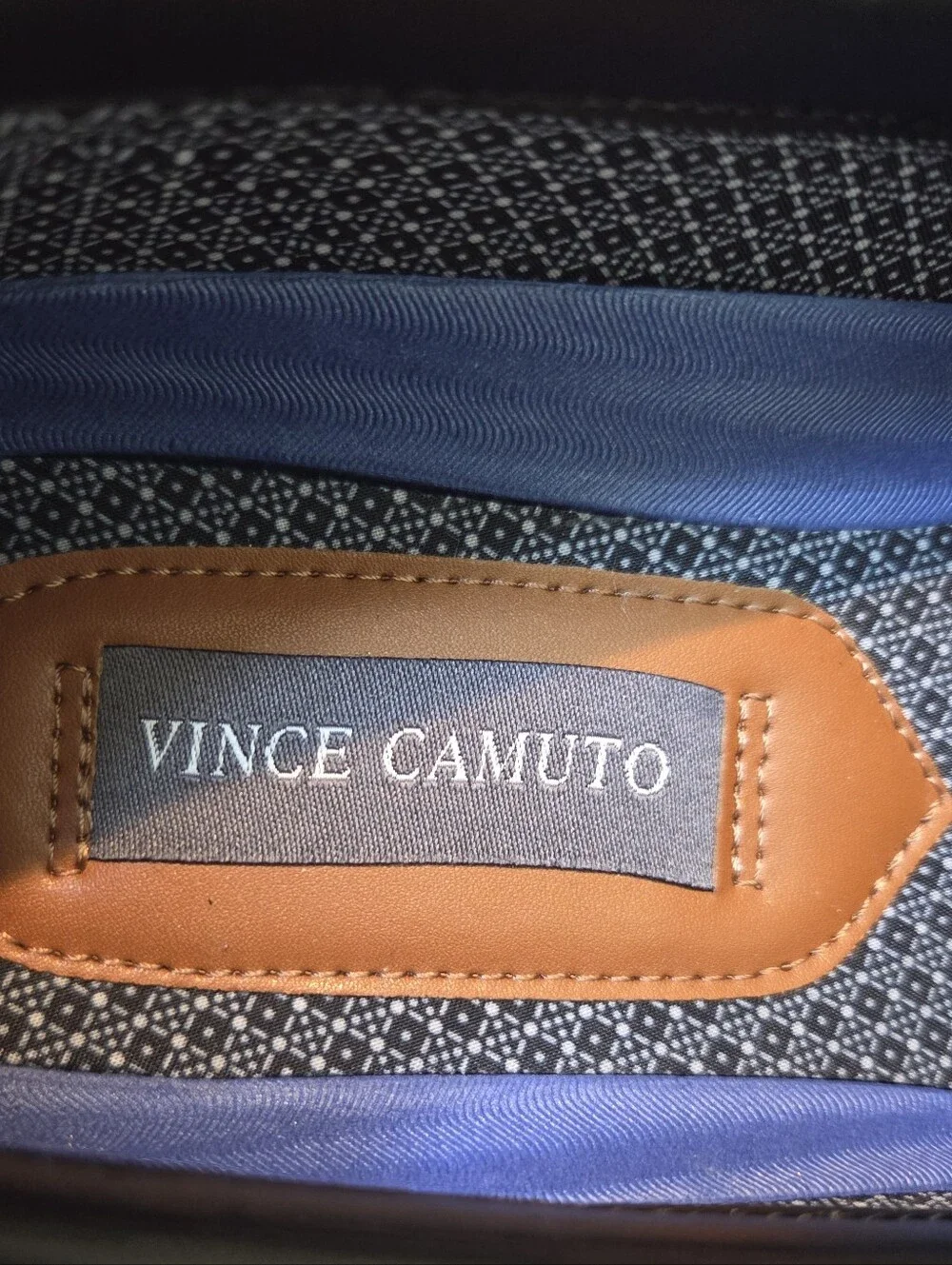 Vince Camuto classic slip