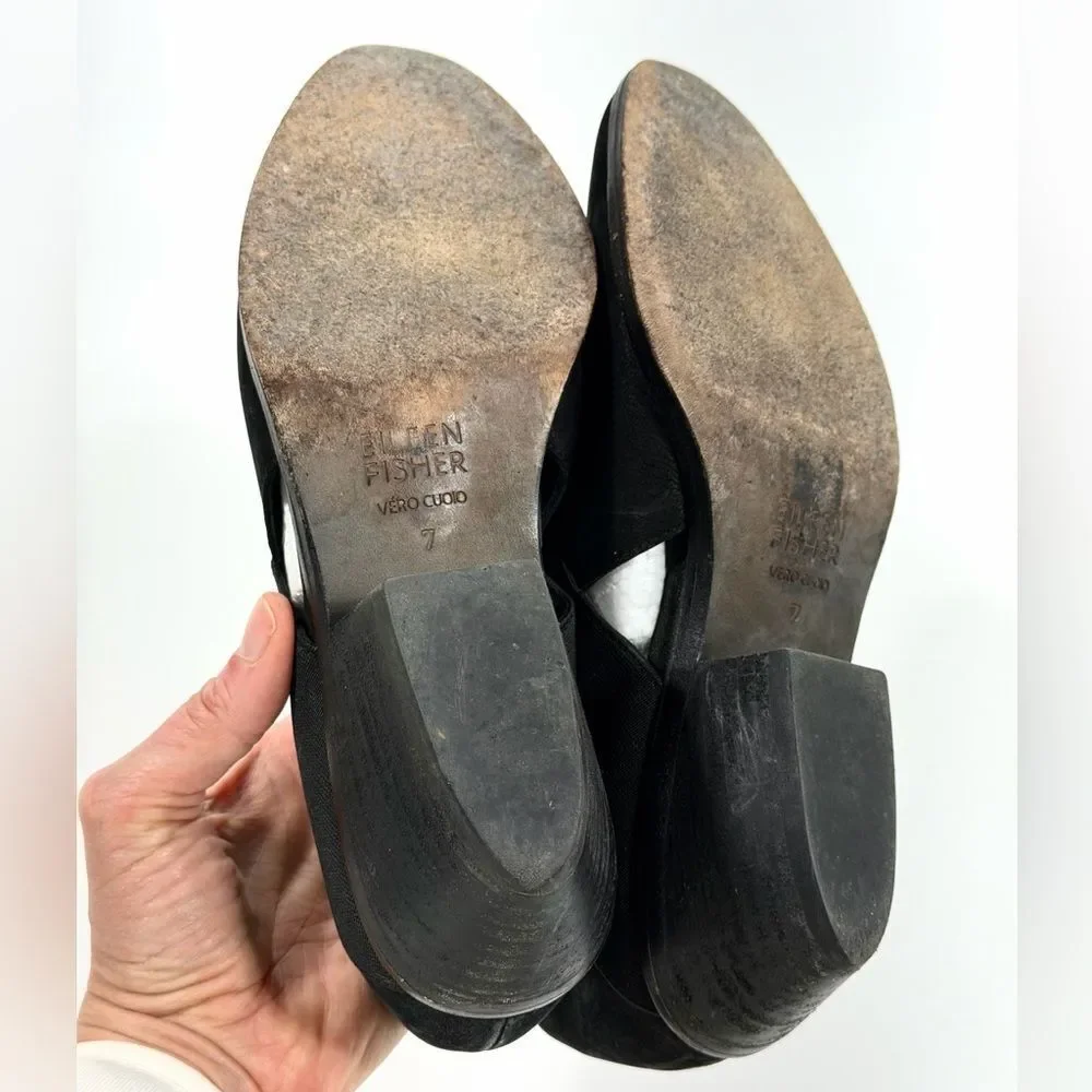 Eileen Fisher still minimalist styling