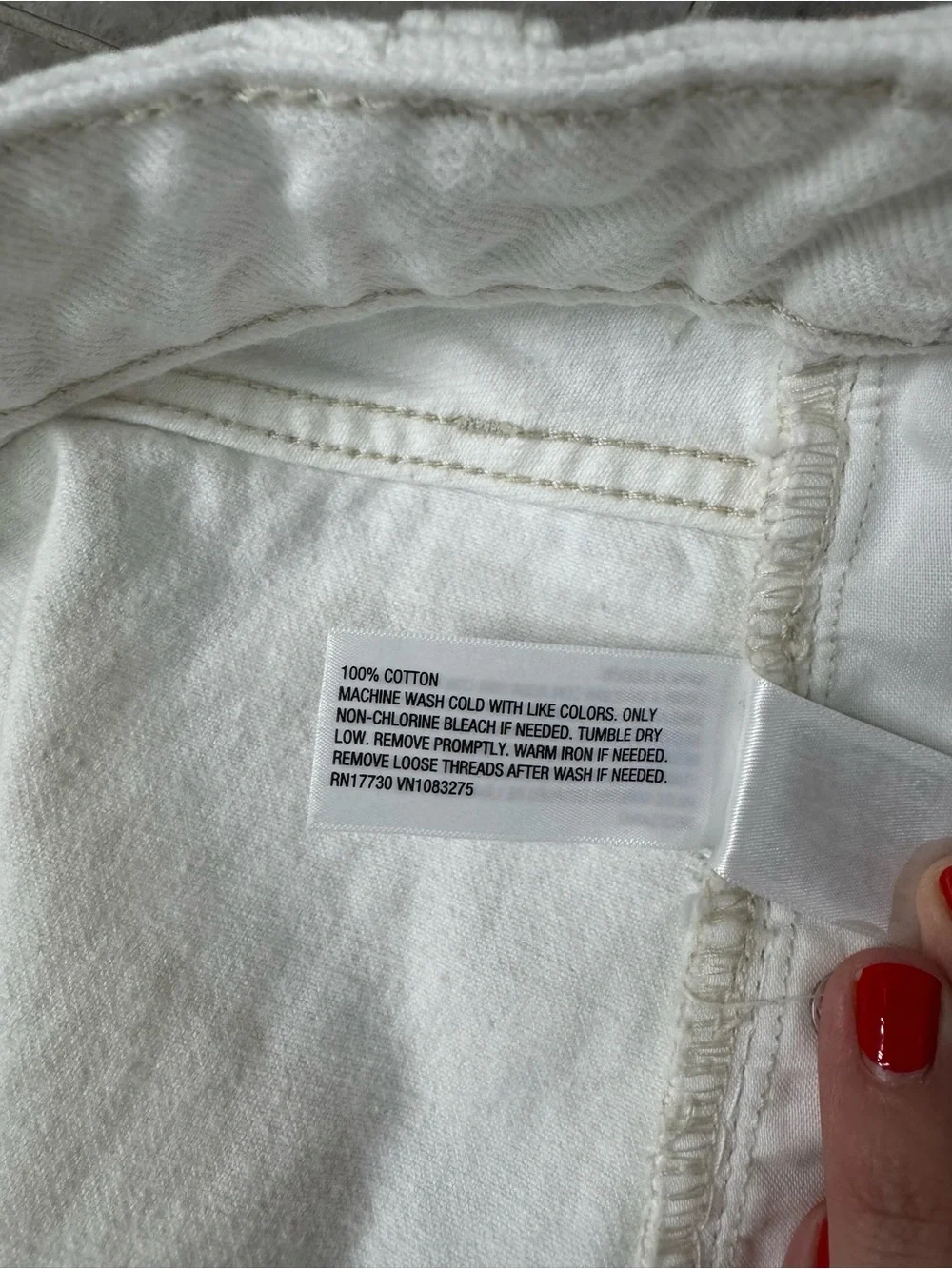 Universal Thread lightly used
