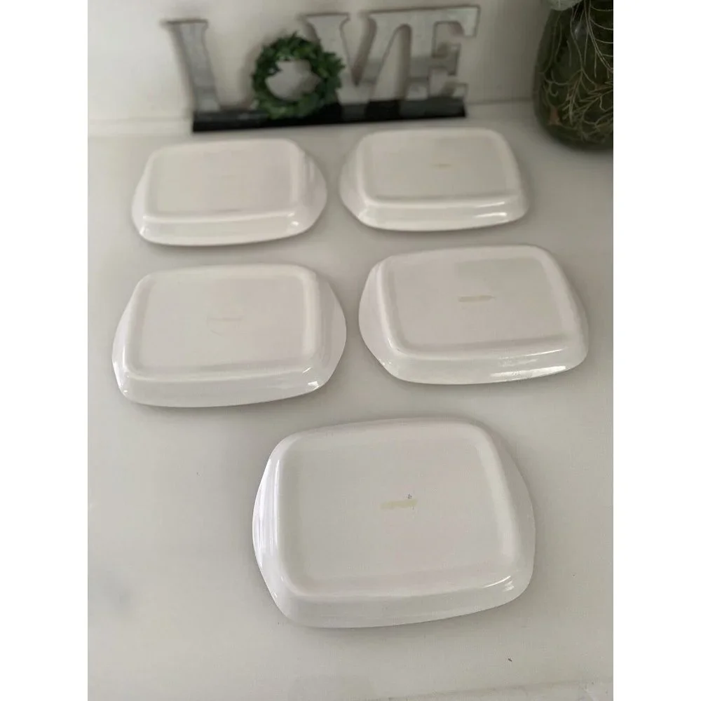 Unbranded vintage set