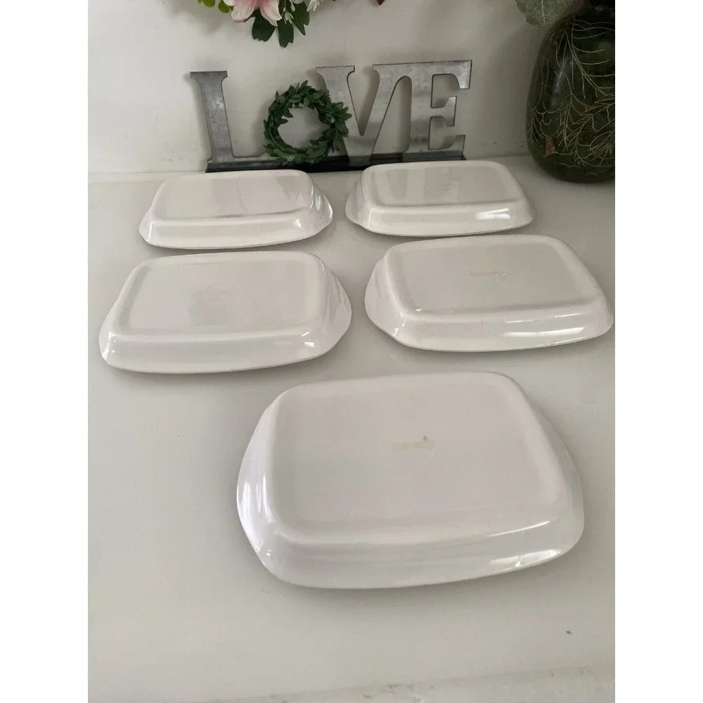 Unbranded vintage set