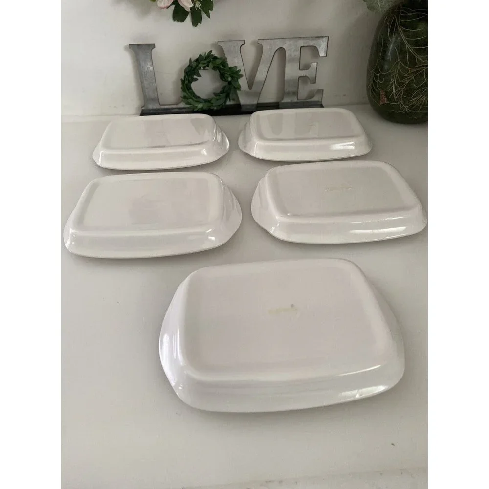 Unbranded vintage set