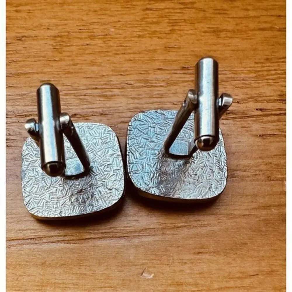 Source Unknown vintage cufflinks